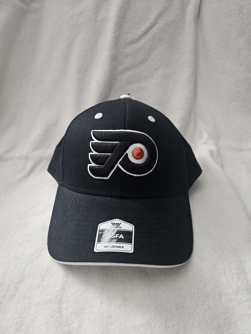NWT Fan Favorite Philadelphia Flyers NHL Snapback Hat Black OSFA Hockey Cap